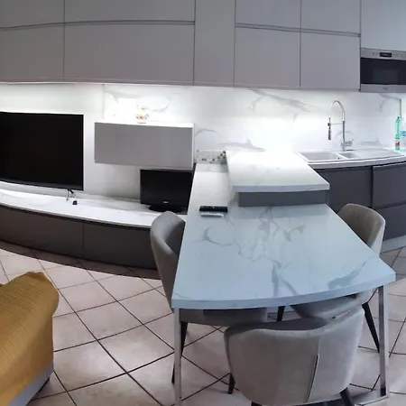 3 Locali 50 M Dalla Vista Mare 1 Apartment *